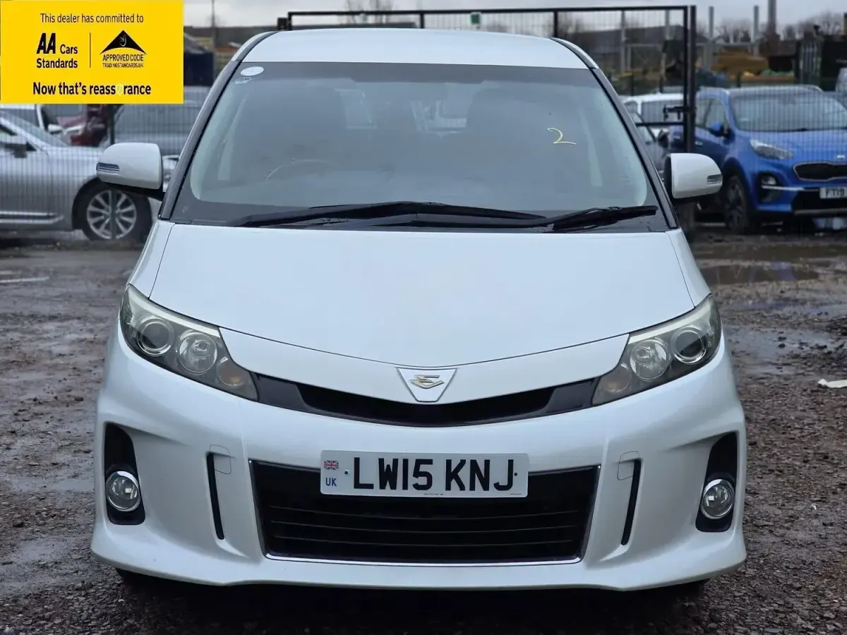 Used Toyota Estima 2015 White MPV