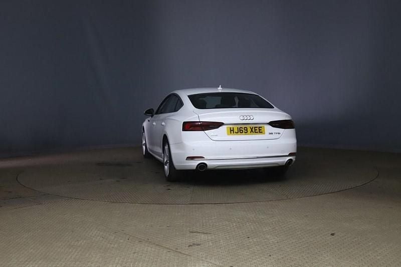 Used Audi A5 Sportback Sport 150 HP (110 kW) 2019 White Hatchback