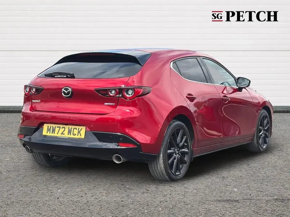 Used Mazda 3 Edition 183 HP (134 kW) 2023 Red Hatchback