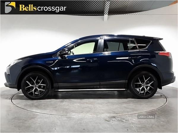 Used Toyota RAV4 Design 2018 Blue Estate