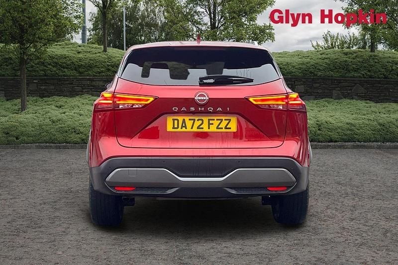 Used Nissan Qashqai Tekna 2022 Red SUV