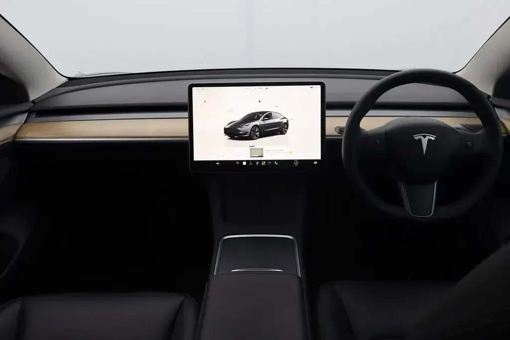 Used Tesla Model 3 Long Range AWD 366 kW (498 HP) 2022 Grey Sedan