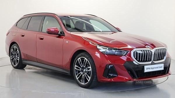 Used BMW 520 M Sport 205 HP (150 kW) 2025 Red Estate