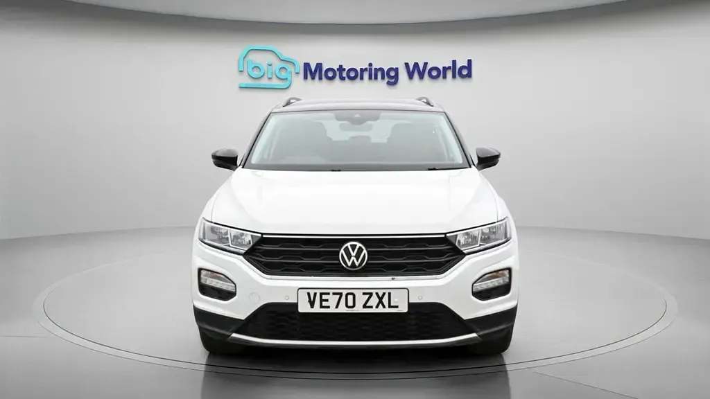 Begagnad VW T-Roc Design 110 HK (80 kW) 2021 Vit SUV