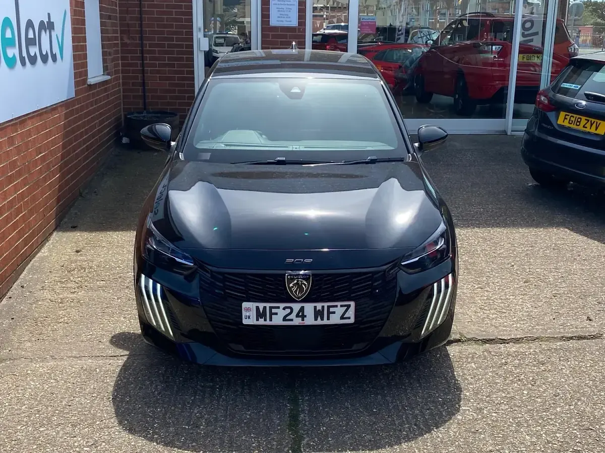 Used Peugeot 208 GTi 99 HP (72 kW) 2024 Black Hatchback