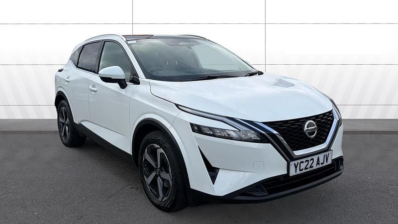 Used Nissan Qashqai N-Connecta 158 HP (116 kW) 2022 White SUV