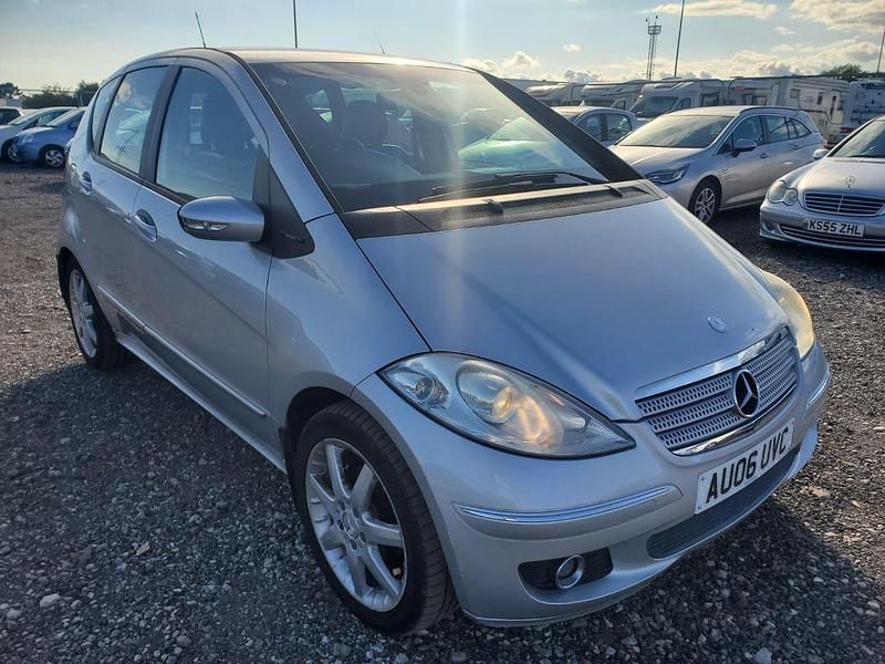 Silver Used 2006 Mercedes A170 Avantgarde Hatchback | £1,595 (Expensive) - Image 1/4