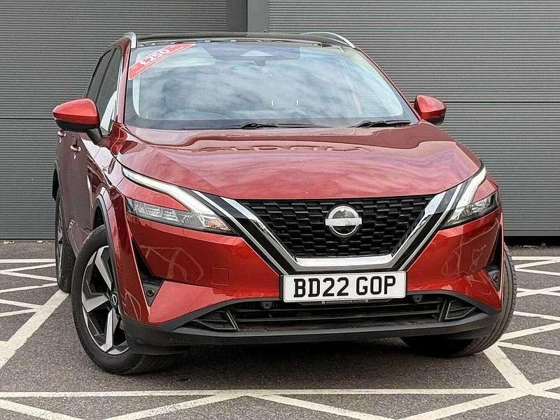 Red Used 2022 Nissan Qashqai N-Connecta SUV | £20,000 (Fair price) - Image 1/4