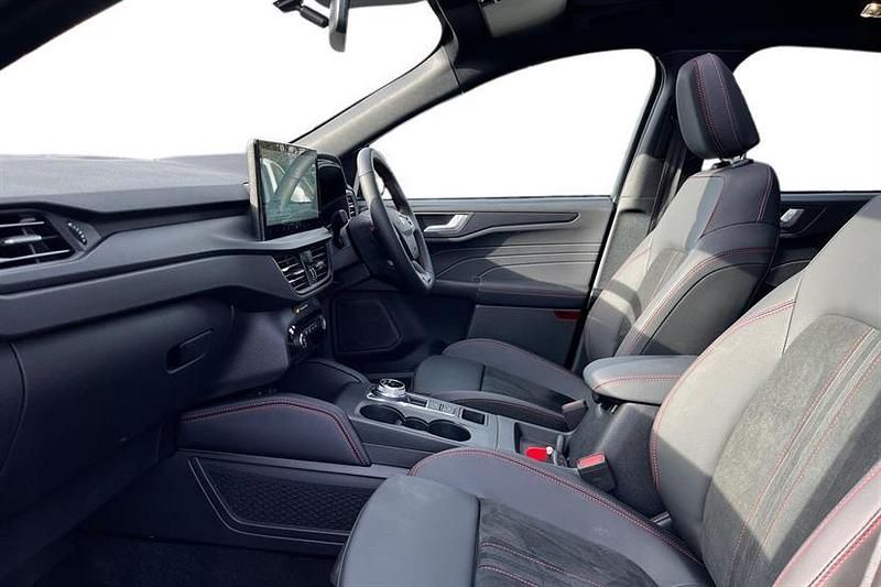 Used Ford Kuga ST-Line 180 HP (132 kW) 2025 Agate black SUV