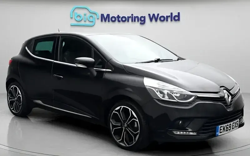 Used Renault Clio Iconic 90 HP (66 kW) 2019 Hatchback