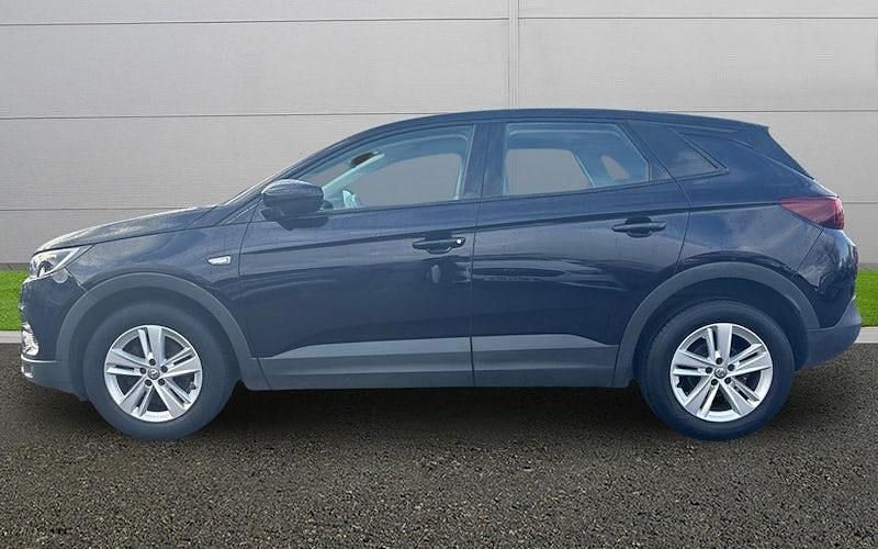 Used Vauxhall Grandland X S 131 HP (96 kW) 2019 Purple SUV