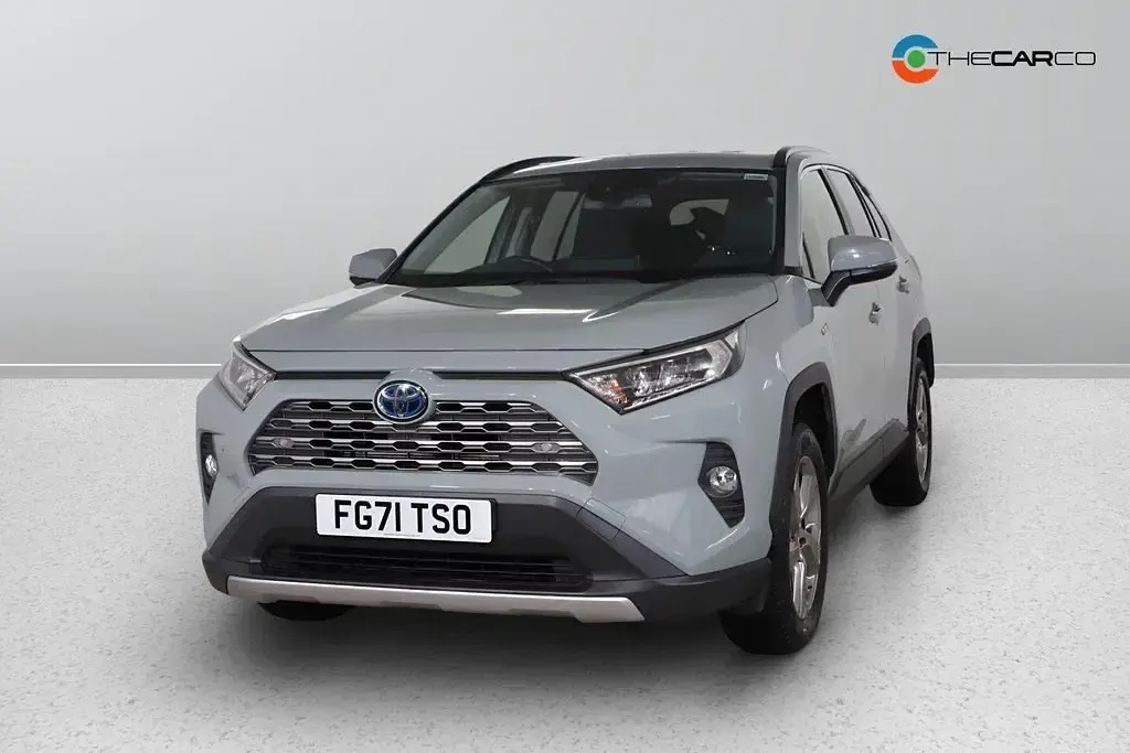 Usado Toyota RAV4 Design 2021 Verde Carrinha