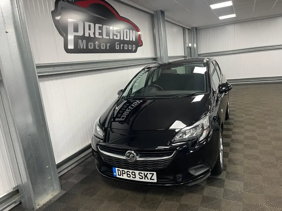 Used Vauxhall Corsa Sport 75 HP (55 kW) 2019 Black Hatchback