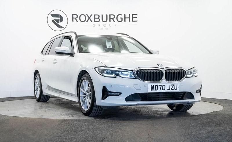 White Used 2021 BMW 320 Performance Estate | £12,995 - Image 1/4