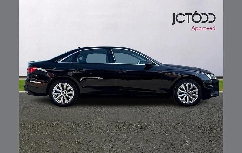 Used Audi A4 Comfort 147 HP (108 kW) 2022 Black Sedan