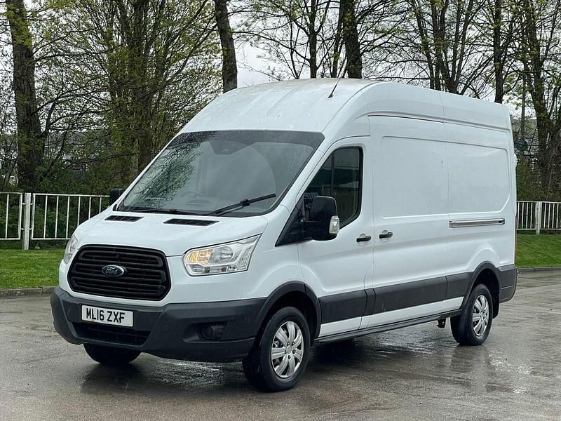 Usado Ford Transit 125 HP (91 kW) 2016 Branco Van