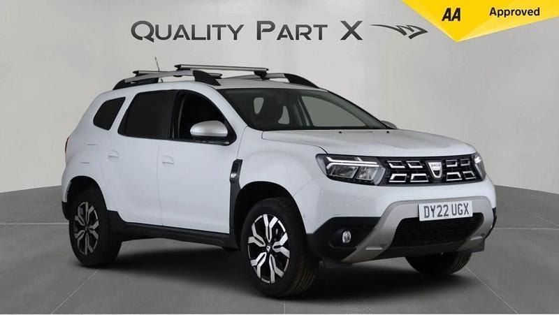 White Used 2022 Dacia Duster Prestige SUV | £10,979 (Fair price) - Image 1/4