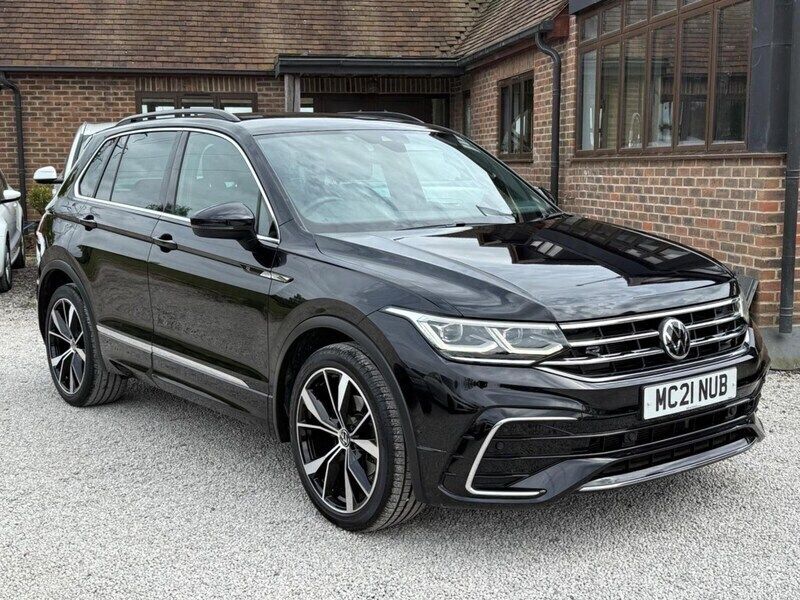 Black Used 2021 VW Tiguan R-line SUV | £25,990 (Fair price) - Image 1/2
