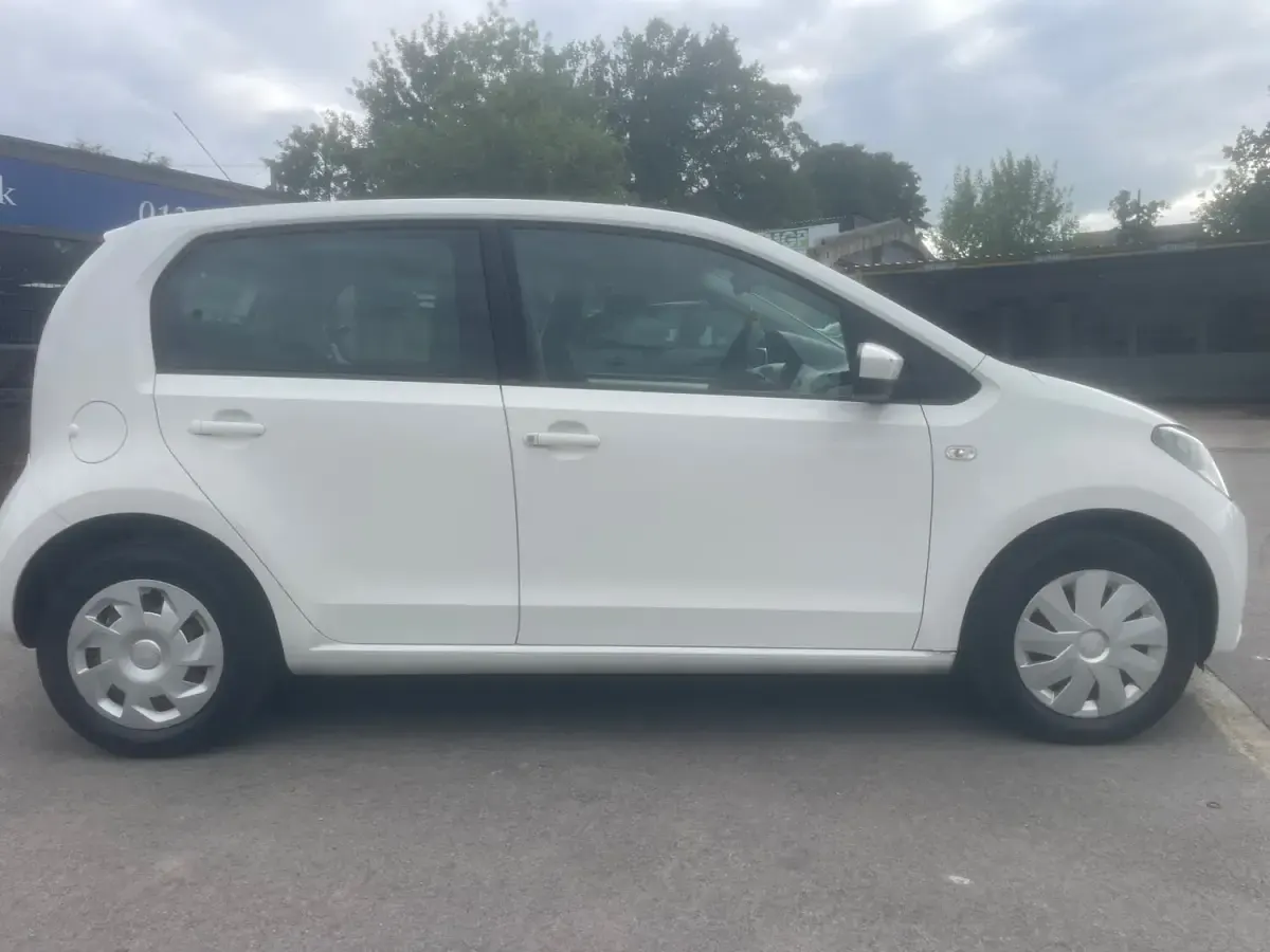 Used Seat Mii 2013 White Hatchback