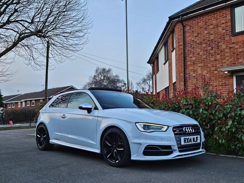 Used Audi S3 Sportback 2014 White Hatchback