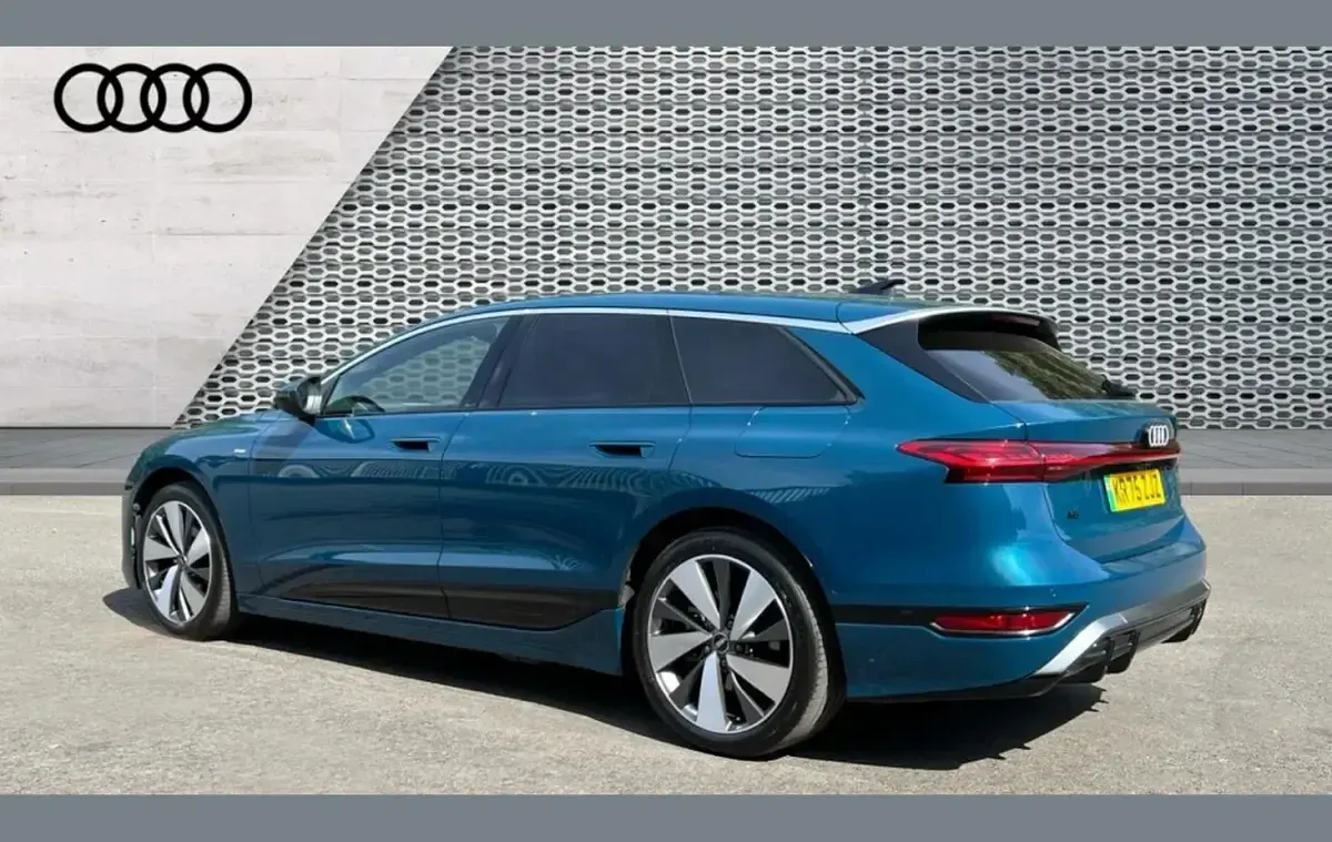 Used Audi A6 e-tron S-Line 210 kW (286 HP) 2025 Blue Estate