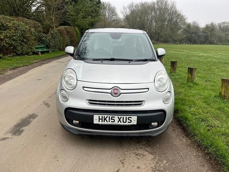 Usado Fiat 500L Pop Star 85 HP (62 kW) 2015 Prateado Monovolume