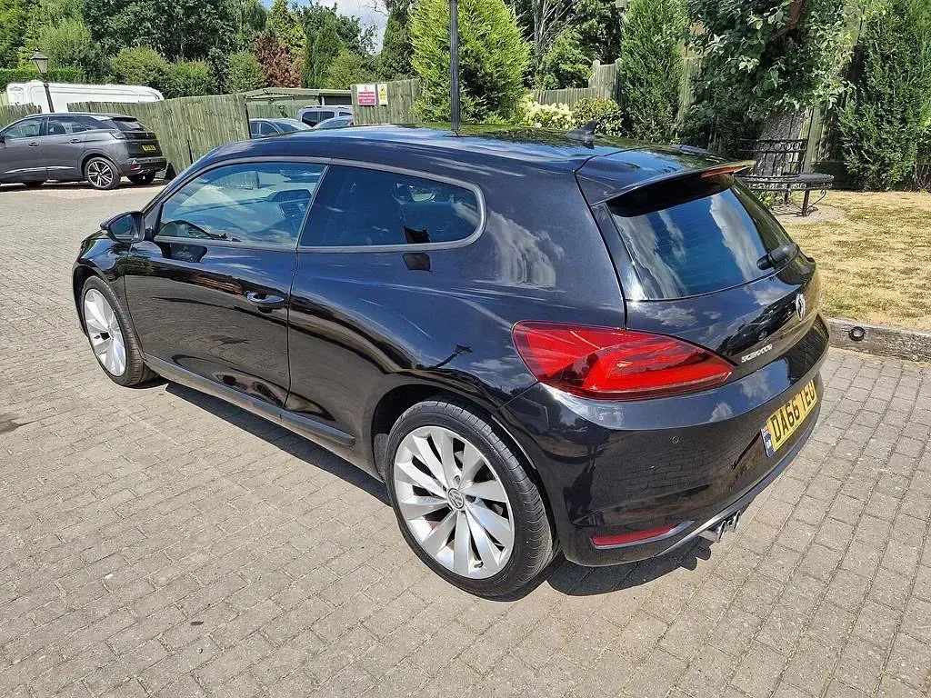 Used VW Scirocco GT 180 HP (132 kW) 2016 Black Coupe