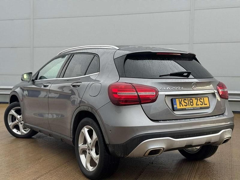 Used Mercedes GLA200 Premium Plus 136 HP (100 kW) 2018 Grey SUV