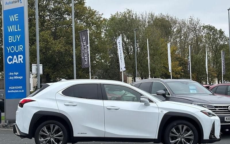 Used Lexus UX 250h Sport Line 184 HP (135 kW) 2022 SUV