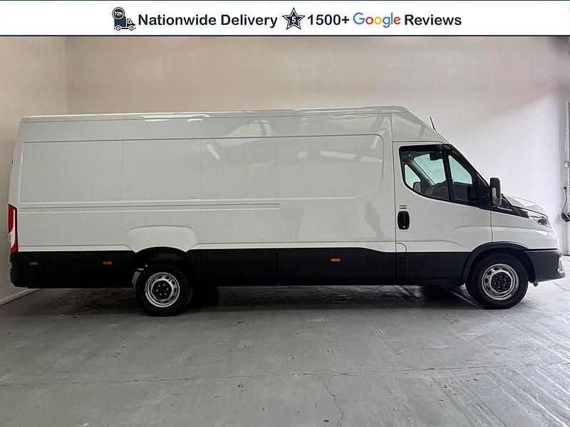 Used Iveco Daily 140 HP (102 kW) 2025 White Van
