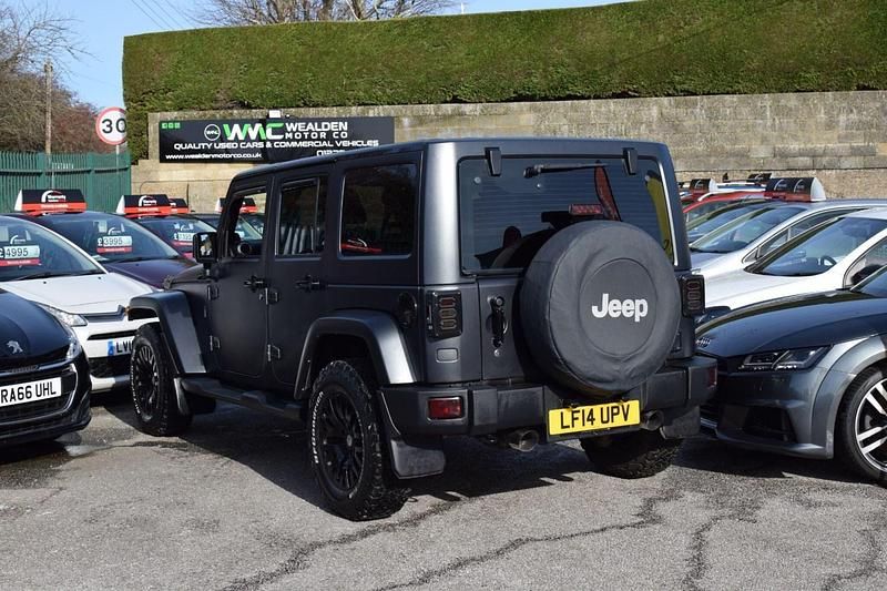 Used Jeep Wrangler Sahara 197 HP (144 kW) 2014 Grey SUV