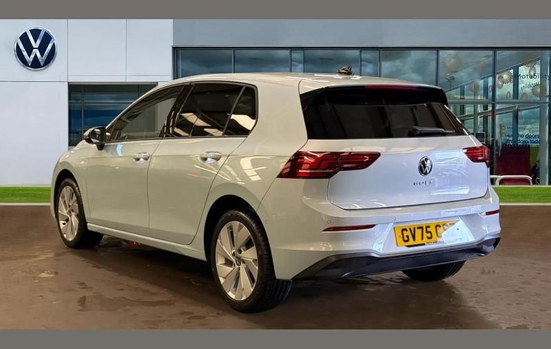 New VW Golf VIII Match 115 HP (84 kW) 2025 Crystal ice blue metallic Hatchback