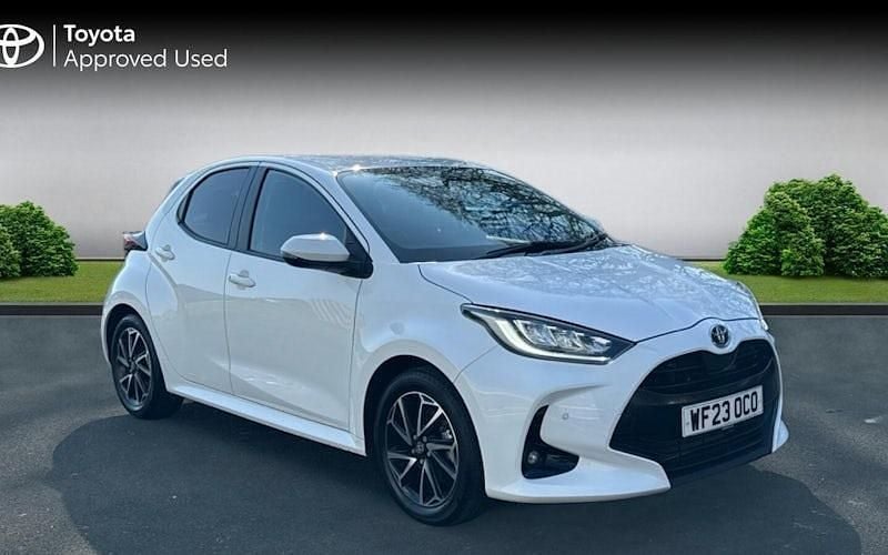 Used Toyota Yaris Hybrid Design 116 HP (85 kW) 2026 Hatchback