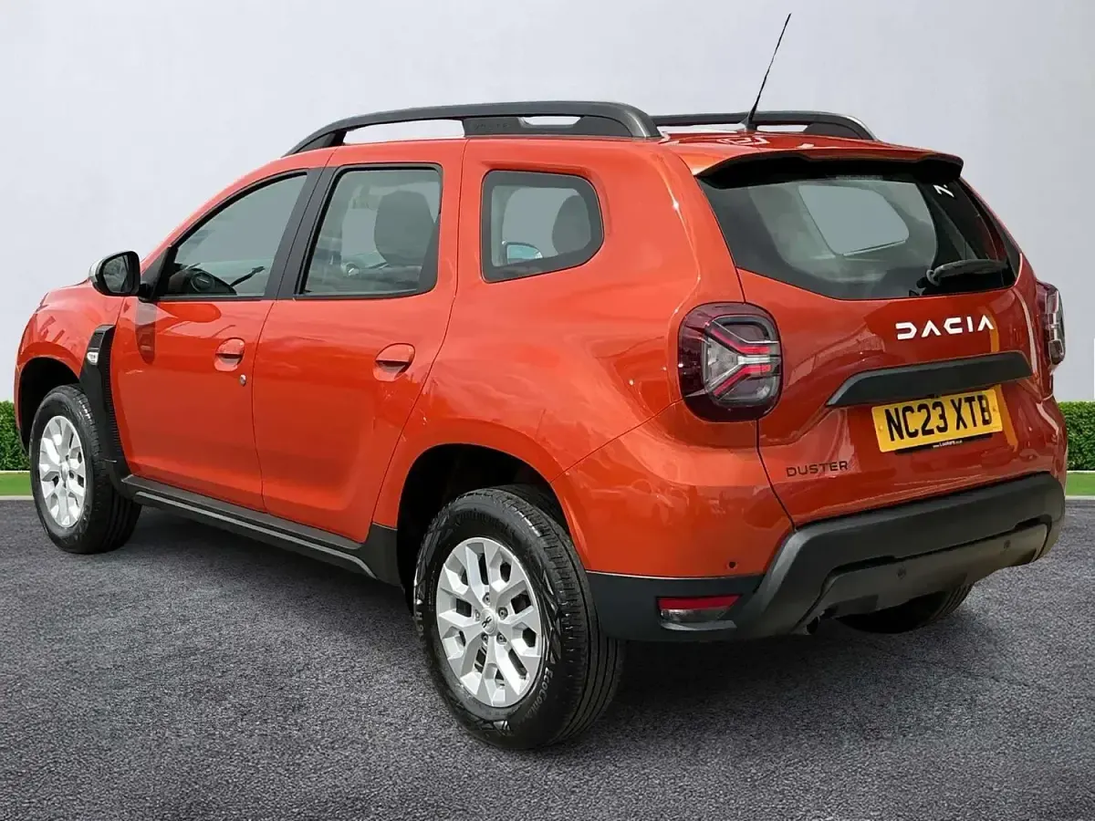Used Dacia Duster Expression 150 HP (110 kW) 2023 Orange SUV