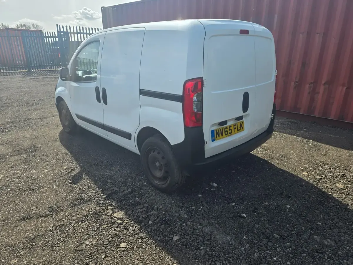 Used Peugeot Bipper S 75 HP (55 kW) 2015 White MPV