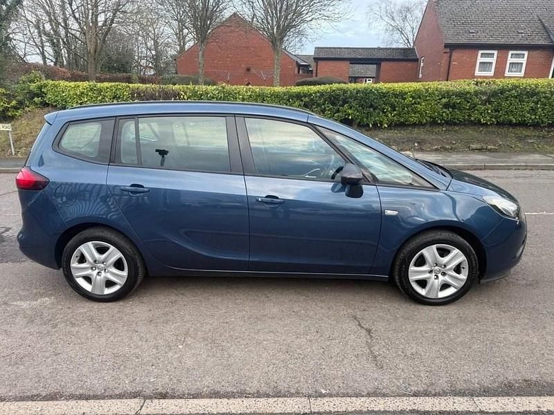 Used Vauxhall Zafira Tourer 140 HP (102 kW) 2015 Blue MPV