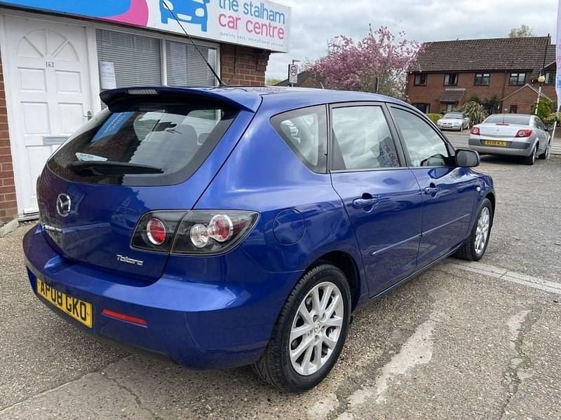 Used Mazda 3 Takara 103 HP (75 kW) 2008 Blue Hatchback