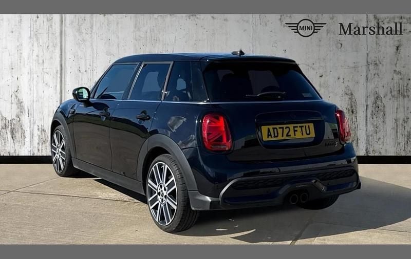 Used Mini Cooper S Exclusive 178 HP (130 kW) 2023 Enigmatic black metallic Hatchback