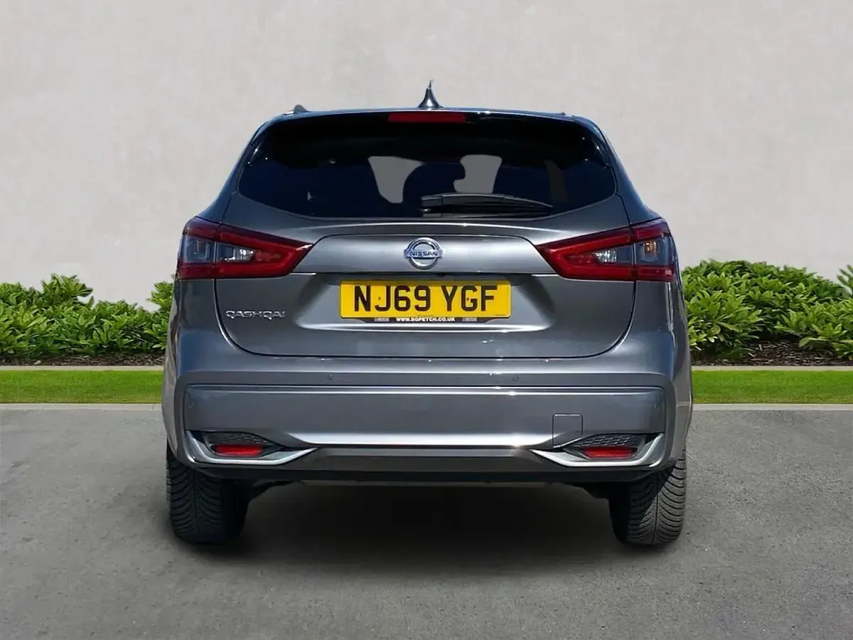 Used Nissan Qashqai Tekna+ 160 HP (117 kW) 2019 Grey SUV