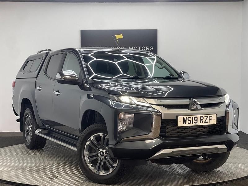 Grey Used 2019 Mitsubishi L200 Pickup | £17,999 (A bit pricey) - Image 1/4