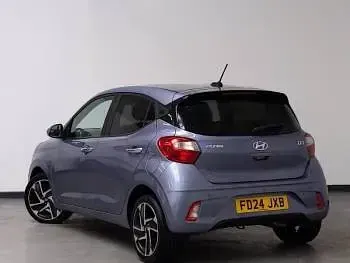 Używany Hyundai i10 Premium 84 KM (61 kW) 2024 Niebieski Hatchback