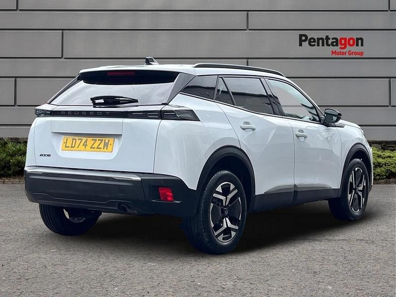 Used Peugeot 2008 Allure 101 HP (74 kW) 2024 White SUV