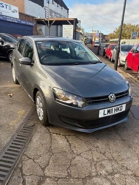 Grey Used 2011 VW Polo SE Hatchback | £4,995 (Good price) - Image 1/4