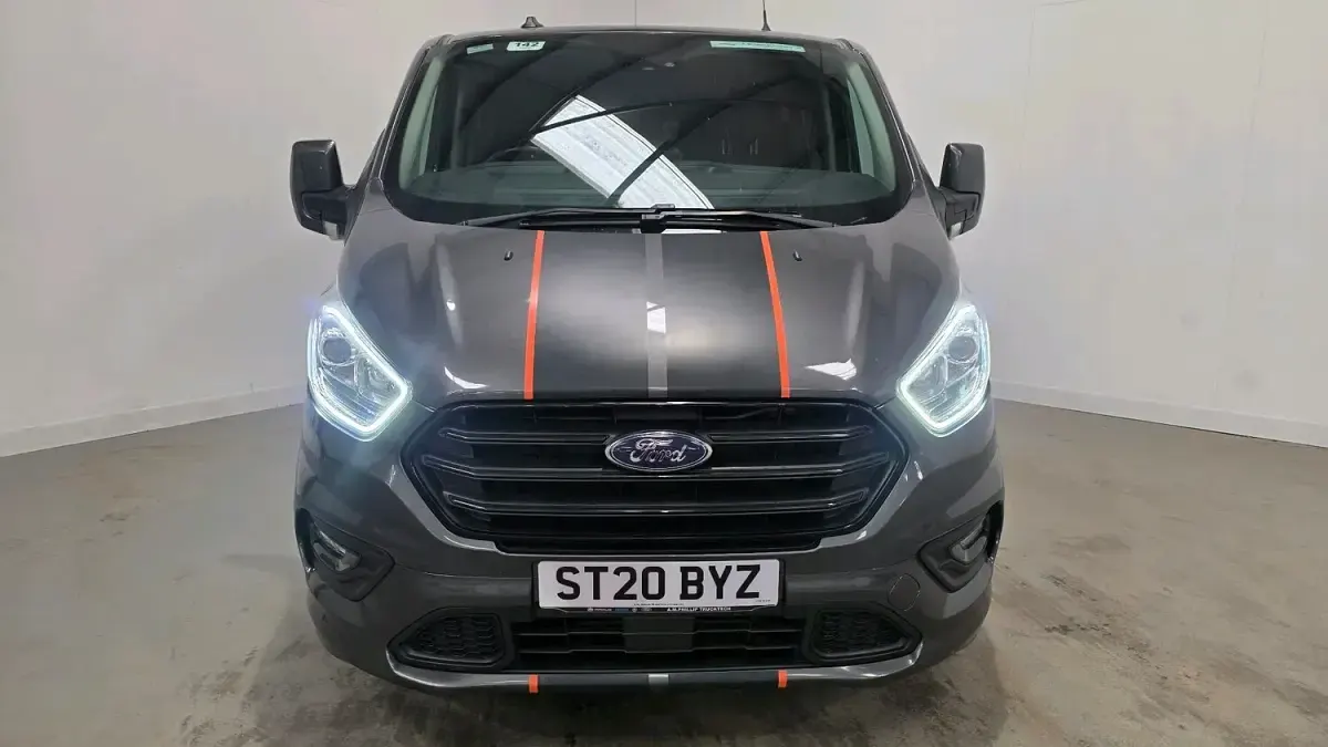 Used Ford Transit Custom Sport 185 HP (136 kW) 2020 Grey Van