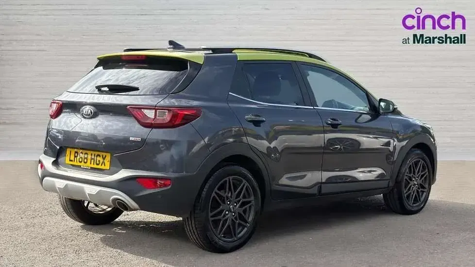 Second-hand Kia Stonic 118 CP (86 kW) 2018 Gri SUV