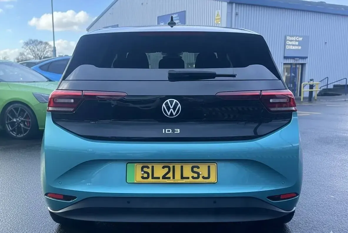 Usado VW ID.3 Pro Performance 150 kW (204 CV) 2021 Turquesa Utilitario