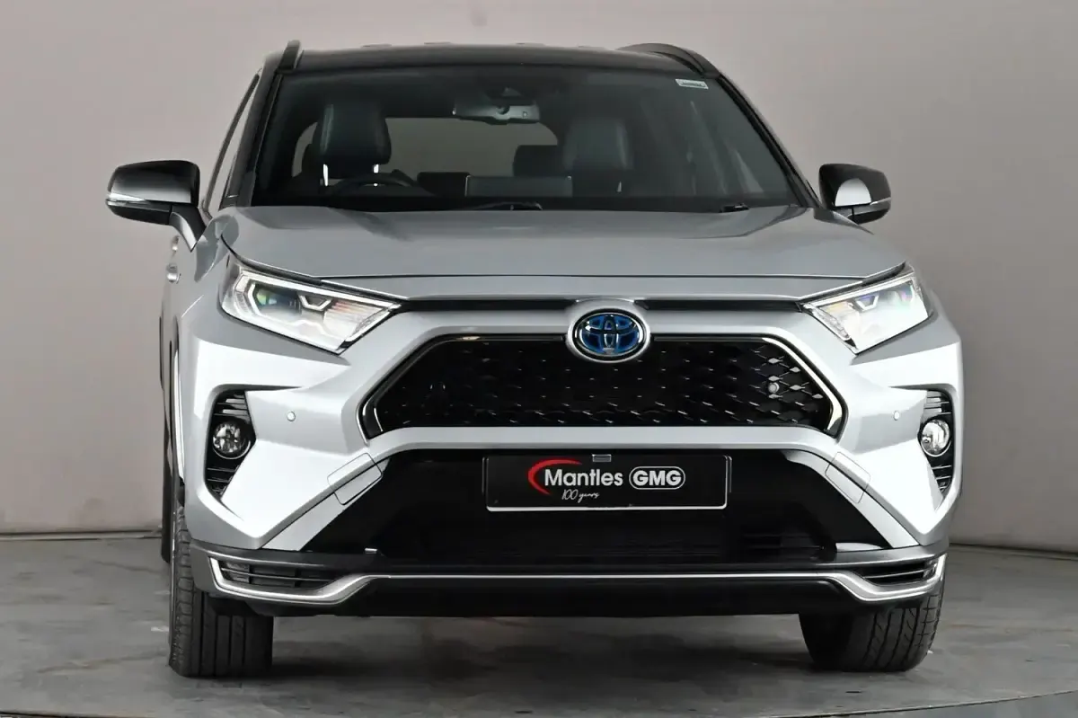 Used Toyota RAV4 218 HP (160 kW) 2021 Silver SUV