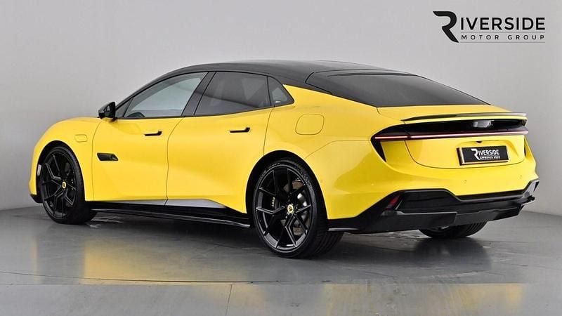 Used Lotus Emeya 675 kW (918 HP) 2025 Solar yellow Hatchback