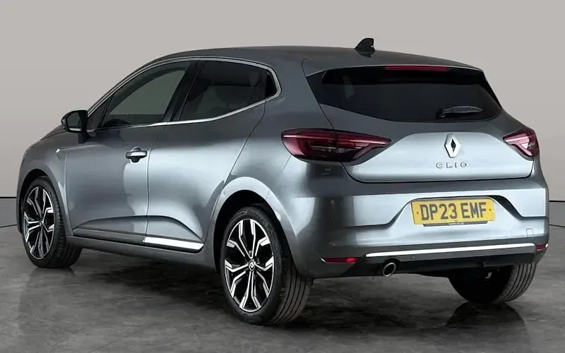 Used Renault Clio Techno 90 HP (66 kW) 2023 Grey Hatchback