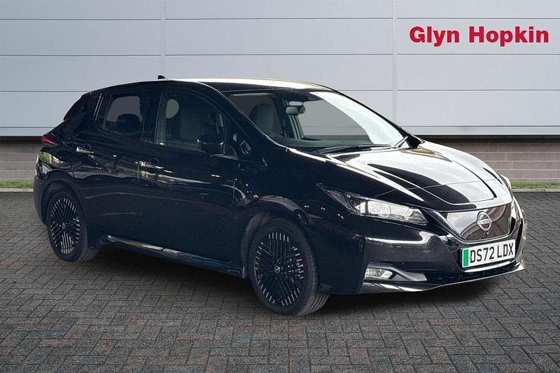Used Nissan Leaf N-Connecta 110 kW (150 HP) 2022 Black Hatchback